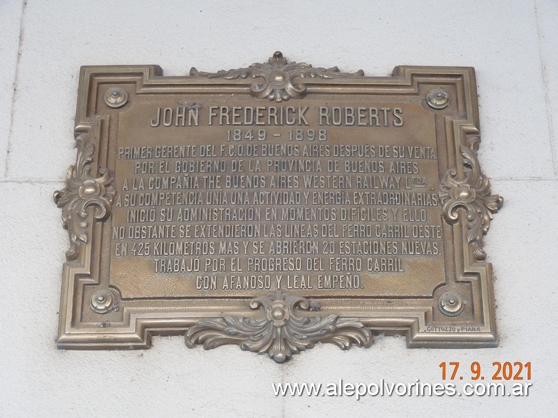Foto: Estacion Roberts - Roberts (Buenos Aires), Argentina