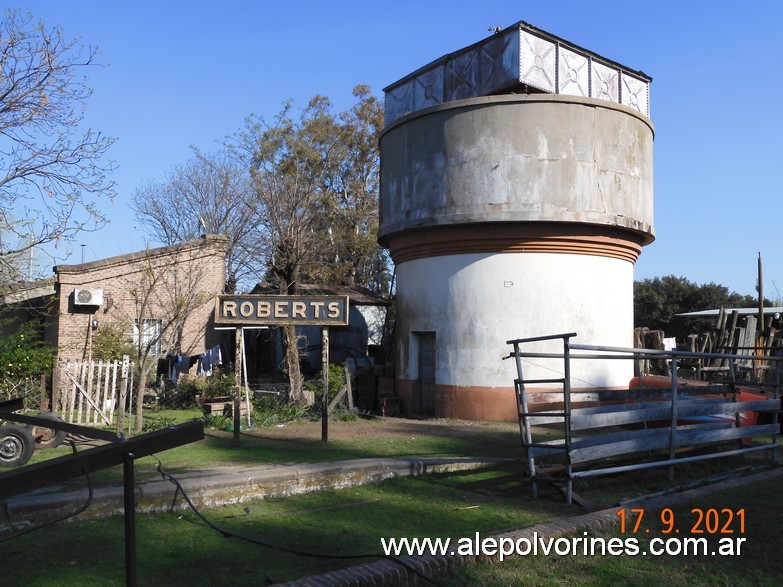 Foto: Estacion Roberts - Roberts (Buenos Aires), Argentina