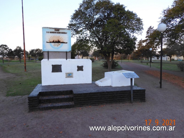 Foto: Timote - Monumento Malvinas - Timote (Buenos Aires), Argentina
