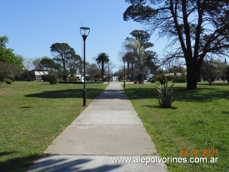 Foto: Coronel Granada - Plaza - Coronel Granada (Buenos Aires), Argentina