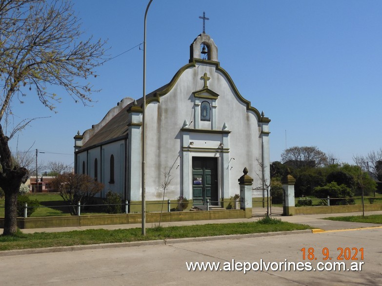Foto: Coronel Granada - Iglesia - Coronel Granada (Buenos Aires), Argentina