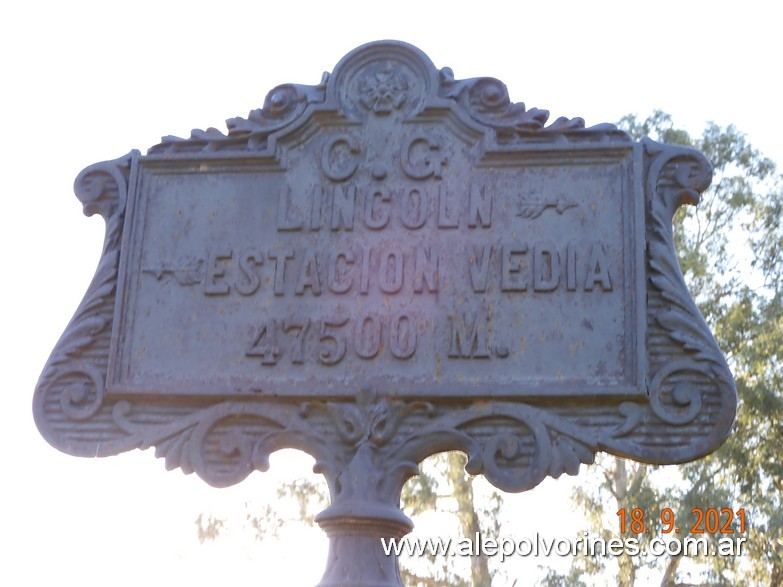 Foto: Vedia - Cartel - Vedia (Buenos Aires), Argentina