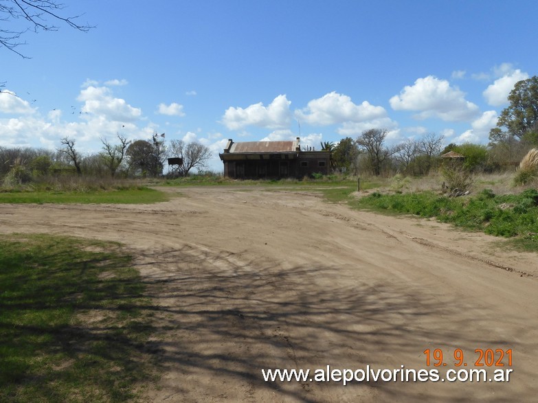 Foto: Estacion Dos Hermanos RPB - Dos Hermanos (Buenos Aires), Argentina