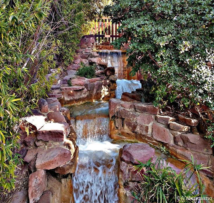 Foto: Riachuelo con cascada - València (Comunidad Valenciana), España