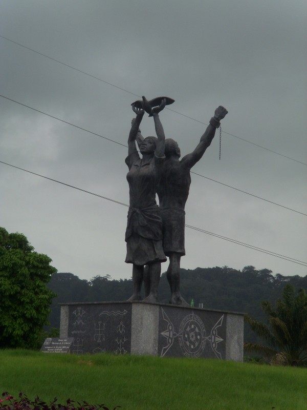 Foto: Carrefour Vidal (actual Rond-Point Adélaïde-Tablon) - Rémire, Guyana Francesa