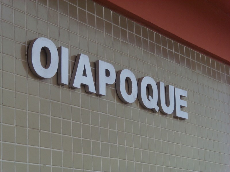 Foto: terminal de ómnibus - Oiapoque (Amapá), Brasil