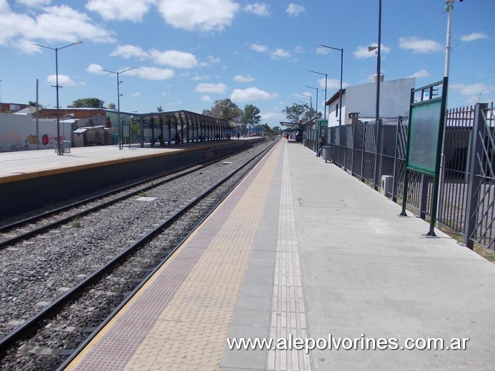 Foto: Estación  Los Polvorines - Los Polvorines (Buenos Aires), Argentina