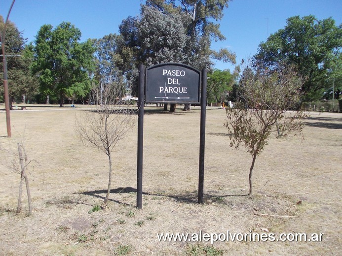 Foto: Pilar - Barrio Pellegrini 2 - Paseo del Parque - Pilar (Buenos Aires), Argentina
