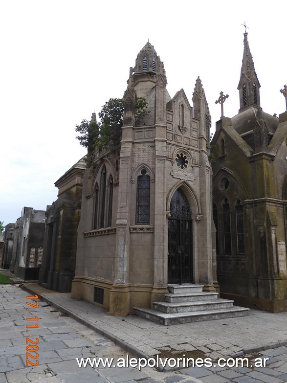 Foto: Azul - Cementerio Municipal - Azul (Buenos Aires), Argentina