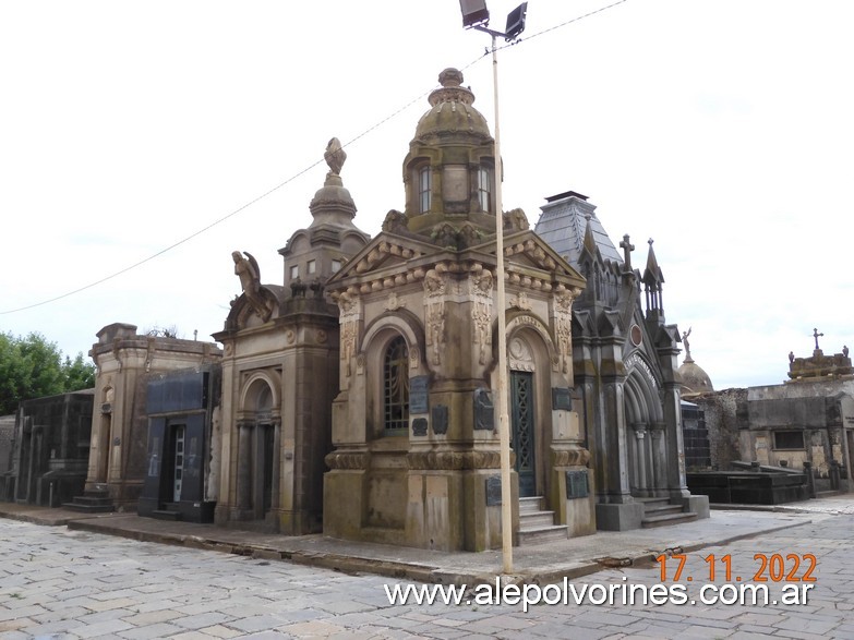 Foto: Azul - Cementerio Municipal - Azul (Buenos Aires), Argentina
