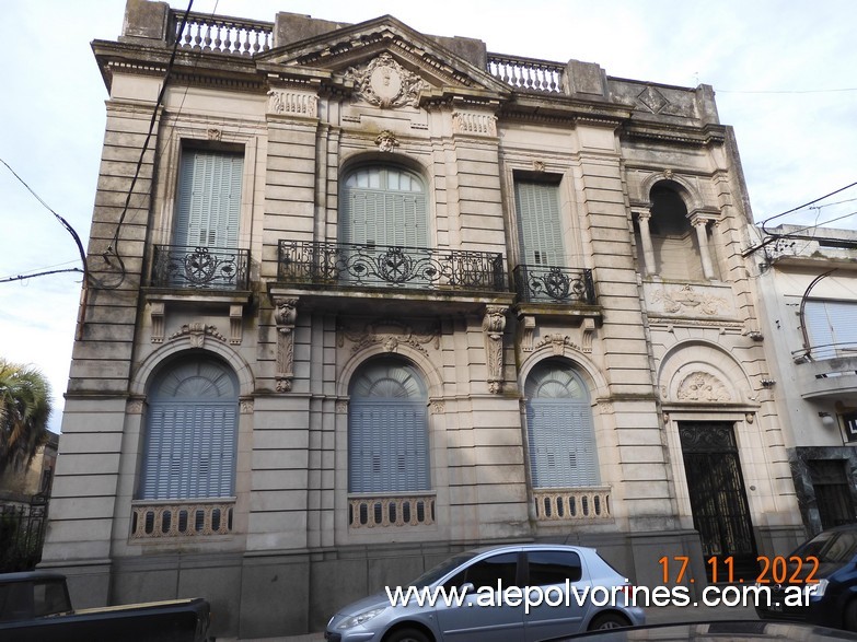 Foto: Azul - Edificios Azuleños - Azul (Buenos Aires), Argentina