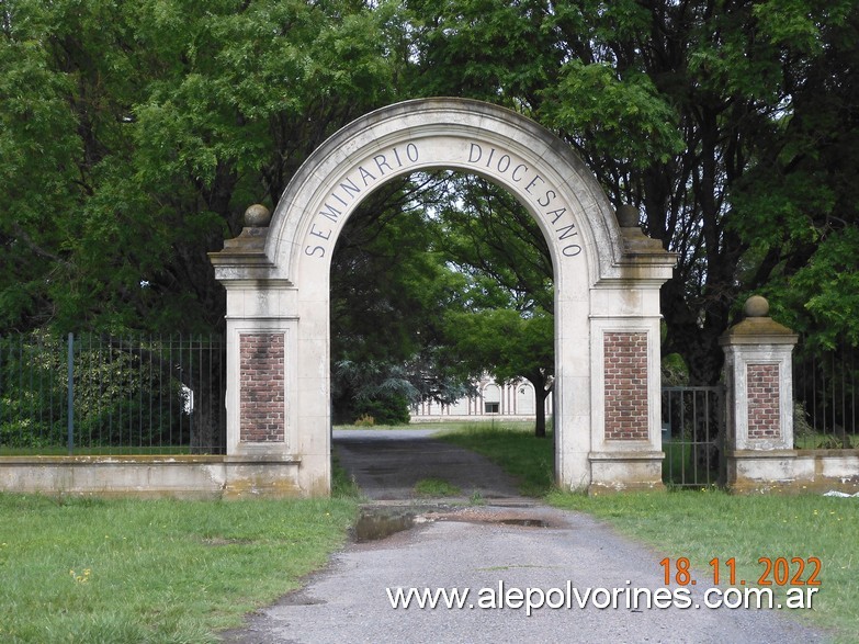 Foto: Azul - Seminario Diocesano - Azul (Buenos Aires), Argentina