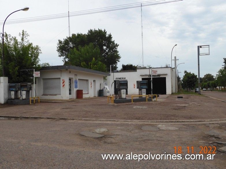 Foto: Espigas - Estación de Servicio - Espigas (Buenos Aires), Argentina
