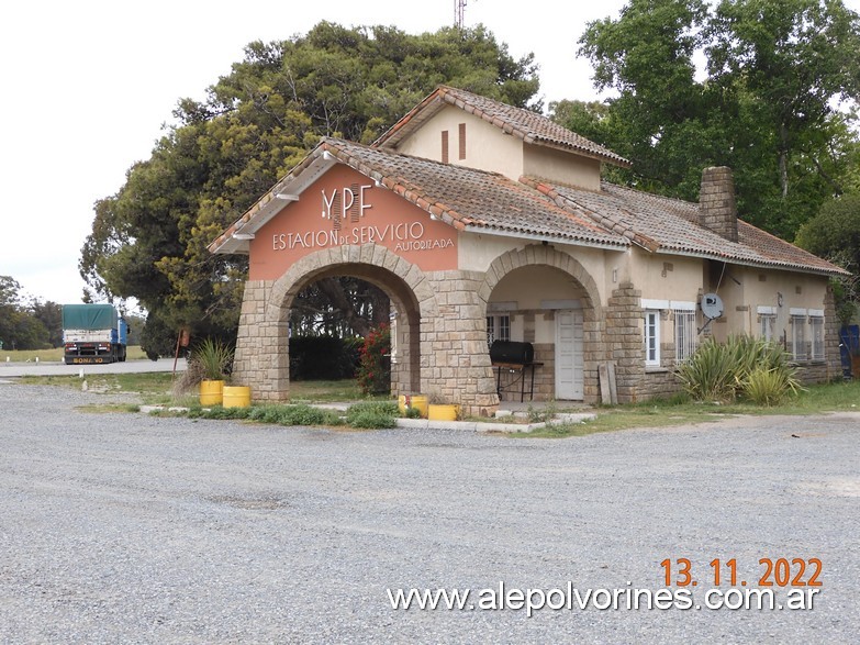 Foto: Nicanor Olivera - Estacion de Servicio - Nicanor Olivera (Buenos Aires), Argentina