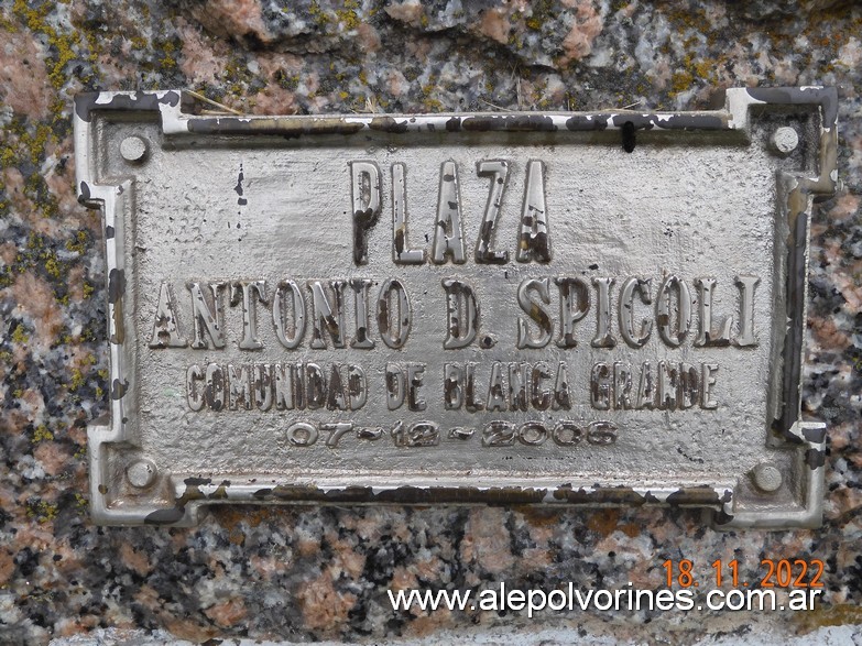 Foto: Blanca Grande - Plaza Antonio Spicoli - Blanca Grande (Buenos Aires), Argentina