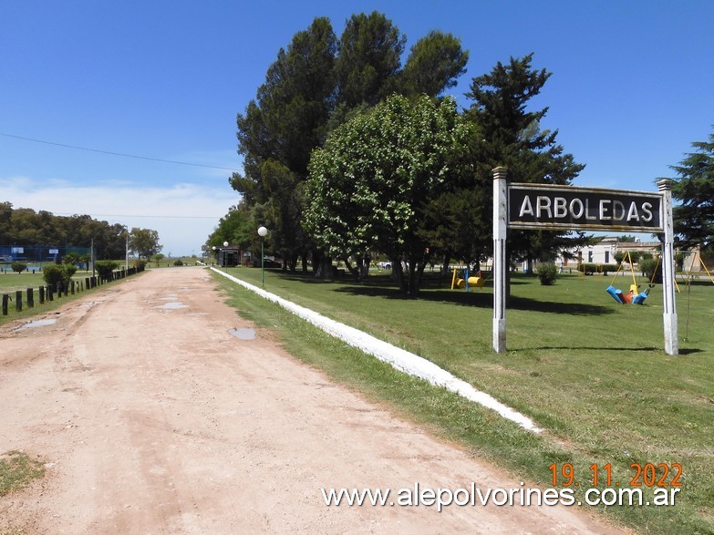 Foto: Estación Arboledas - Arboledas (Buenos Aires), Argentina