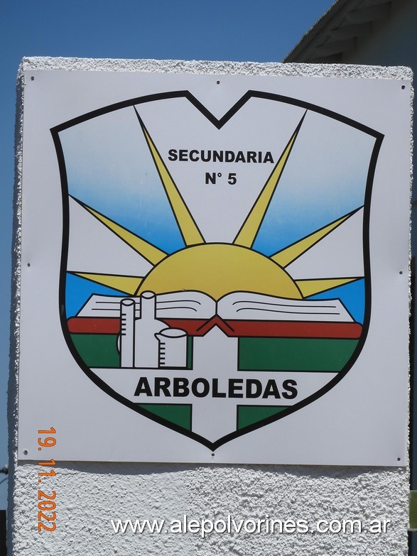 Foto: Arboledas - Escuela Secundaria N°5 - Arboledas (Buenos Aires), Argentina
