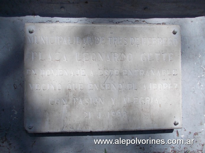 Foto: Ciudad Jardín Palomar - Plaza Leonardo Gette - Ciudad Jardín Palomar (Buenos Aires), Argentina