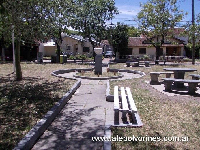 Foto: Ciudad Jardin Palomar - Plaza Rotaria - Ciudad Jardin Palomar (Buenos Aires), Argentina