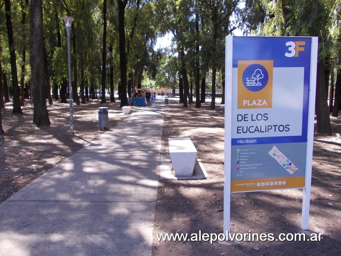 Foto: Villa Bosch - Plaza de los Eucaliptos - Villa Bosch (Buenos Aires), Argentina