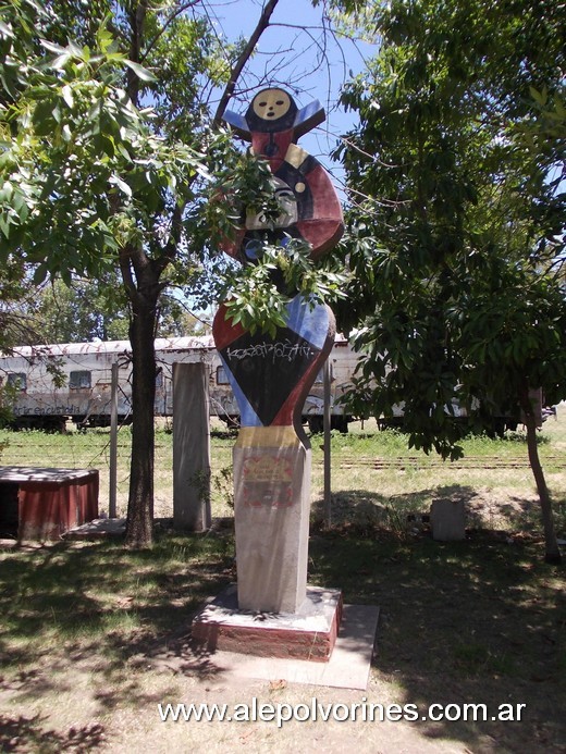 Foto: Martin Coronado - Monumento Pueblos Originarios - Martin Coronado (Buenos Aires), Argentina