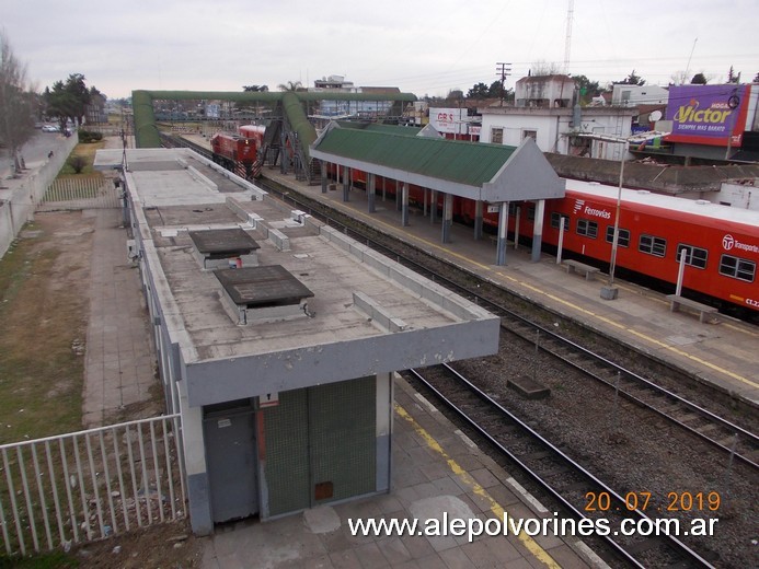 Foto: Estación Grand Bourg - Grand Bourg (Buenos Aires), Argentina