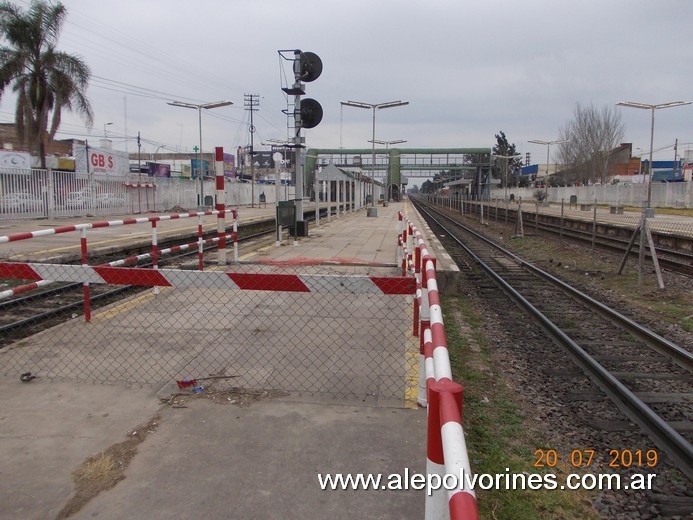 Foto: Estación Grand Bourg - Grand Bourg (Buenos Aires), Argentina