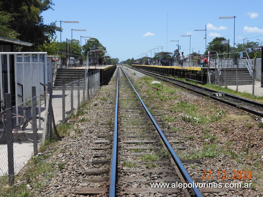 Foto: Estación Grand Bourg - Grand Bourg (Buenos Aires), Argentina