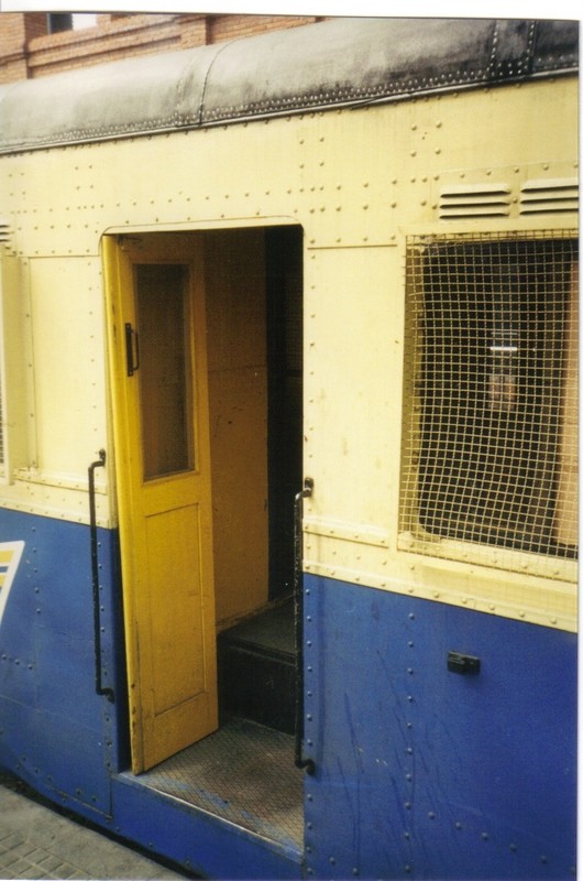 Foto: coche motor, Estación Central Grl. Artigas - Montevideo, Uruguay