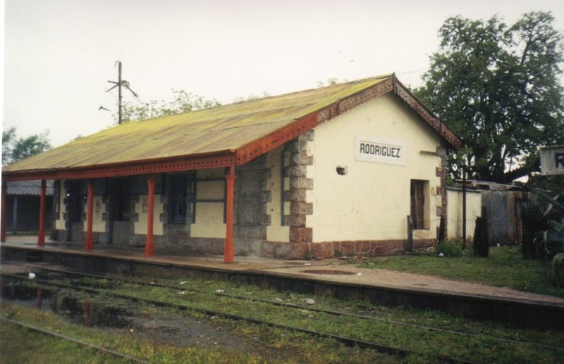 Foto: estación Rodríguez - Rodríguez (San José), Uruguay