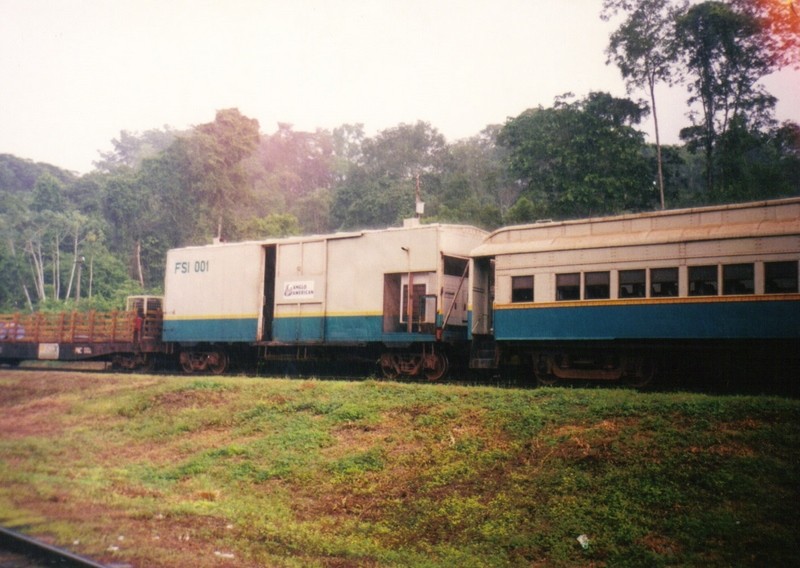 Foto: estación Serra do Navío - Estrada de Ferro do Amapá (Amapá), Brasil