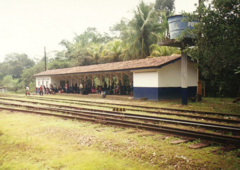 Foto: estación Serra do Navío - Estrada de Ferro do Amapá (Amapá), Brasil