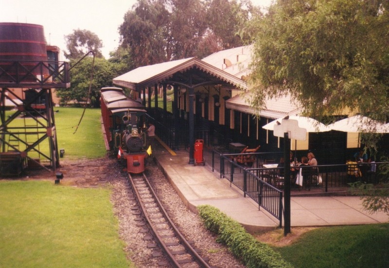 Foto: Estación de Surco, Parque de la Amistad, Distrito de Surco - Lima, Perú
