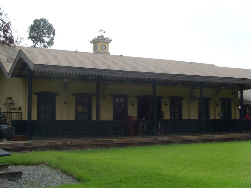 Foto: Estación de Surco, Parque de la Amistad, Distrito de Surco - Lima, Perú