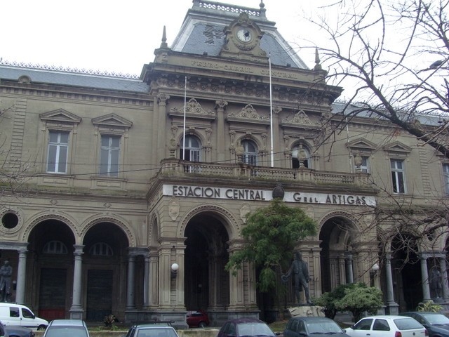 Foto: Estación Central General Artigas (original) - Montevideo, Uruguay