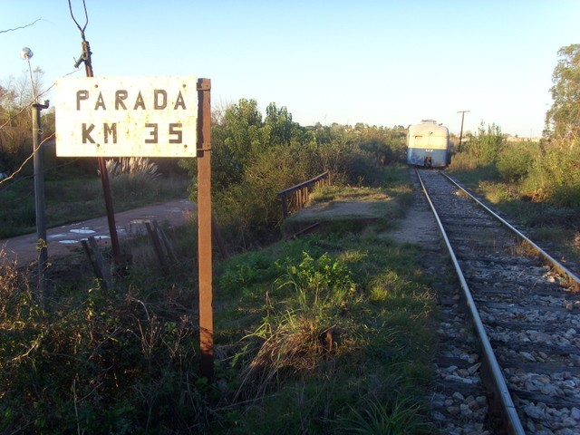 Foto: Parada Km 35 - Pando (Canelones), Uruguay