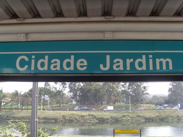 Foto: estación Cidade Jardim - São Paulo, Brasil