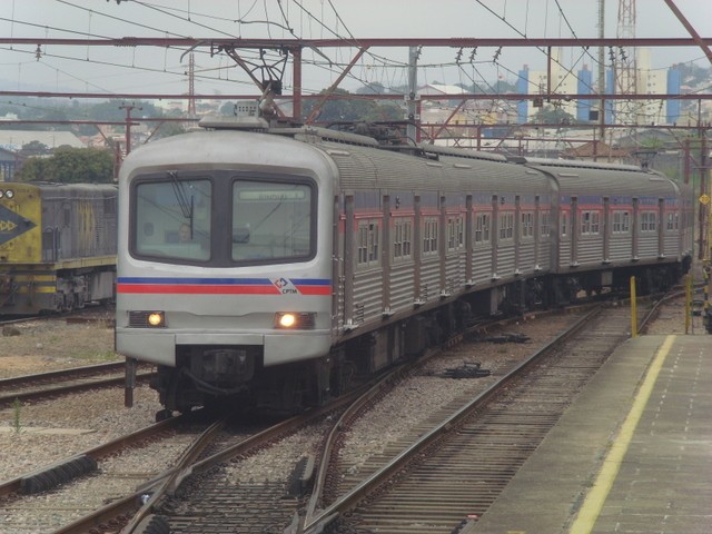 Foto: estación Jundiaí, tren local - Jundiaí (São Paulo), Brasil