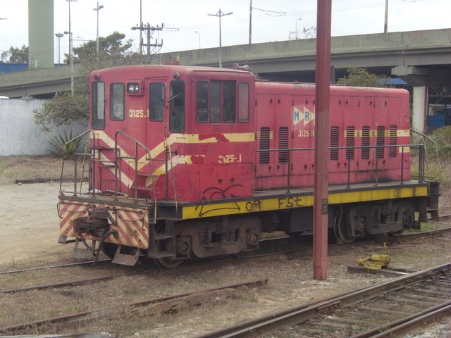 Foto: locomotora en estación Prefeito Celso Daniel - Santo André - Santo André (São Paulo), Brasil
