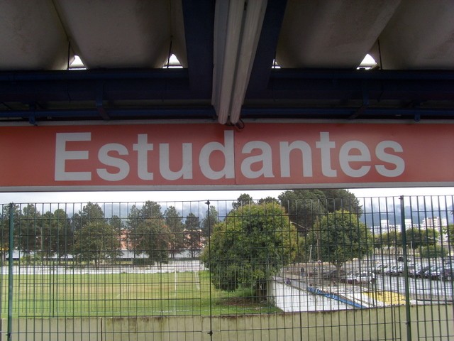 Foto: estación Estudantes - Mogi das Cruzes (São Paulo), Brasil