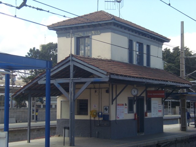 Foto: estación Caimon Viana - Poá (São Paulo), Brasil
