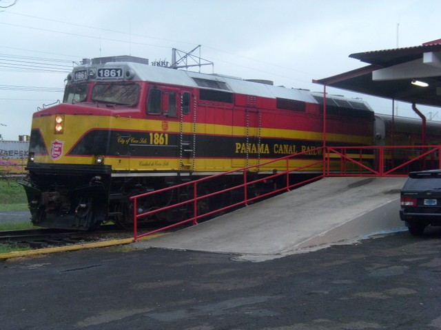 Foto: estación terminal del Ferrocarril del Canal de Panamá - Balboa (Panamá), Panamá