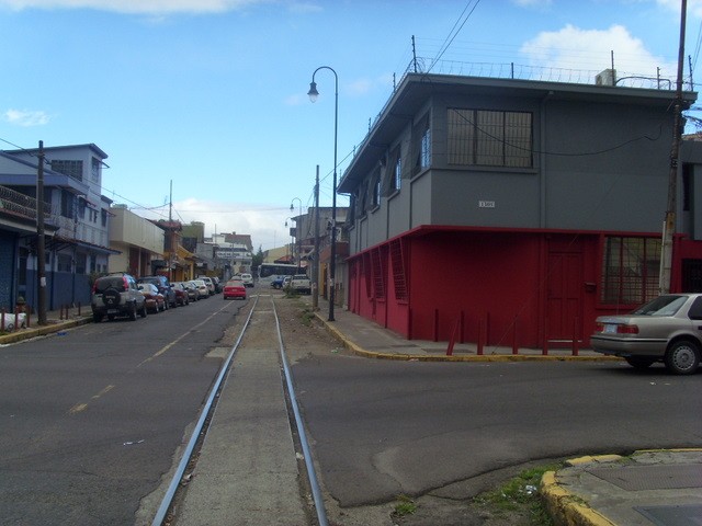 Foto: trocha métrica - San José, Costa Rica