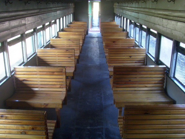 Foto: tren de FENADESAL (FFCC Nacionales de El Salvador) - San Salvador, El Salvador