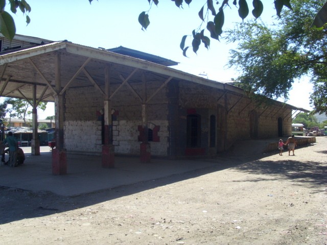 Foto: ex estación San Vicente - San Vicente, El Salvador
