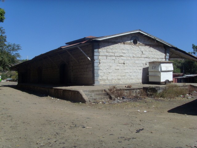 Foto: ex estación San Vicente - San Vicente, El Salvador