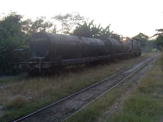 Foto: tren en estación Apopa - Apopa (San Salvador), El Salvador