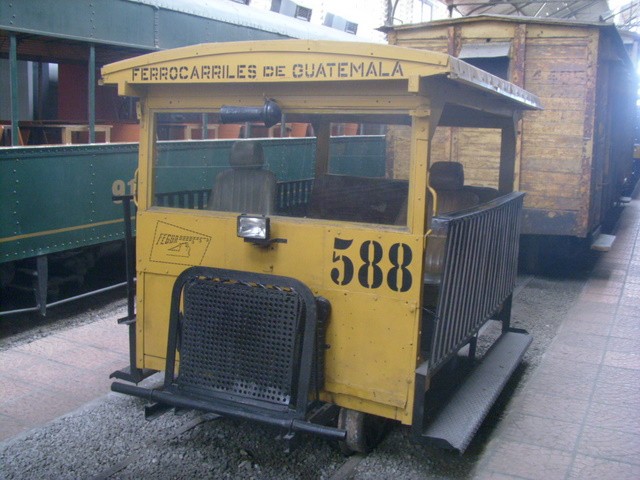 Foto: museo ferroviario, ex estación cabecera de FEGUA - Guatemala, Guatemala