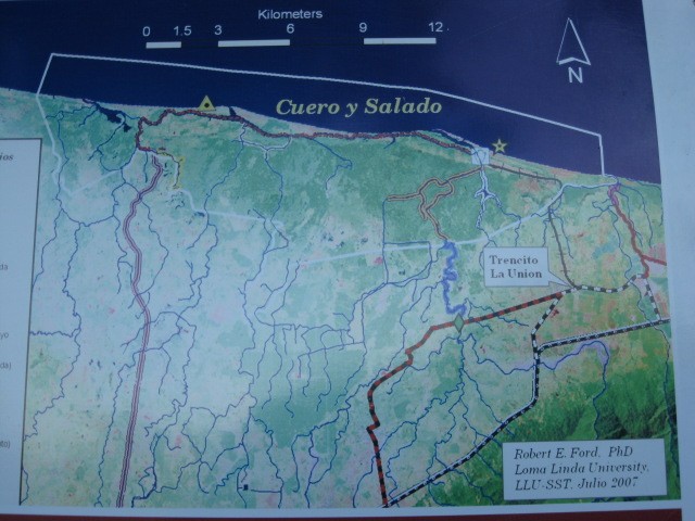 Foto: salida del tren turístico - La Unión (Atlántida), Honduras