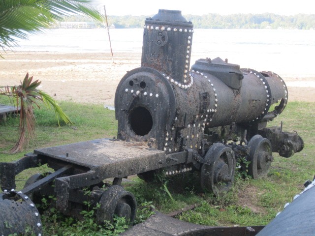 Foto: restos de vaporera - Bocas del Toro, Panamá